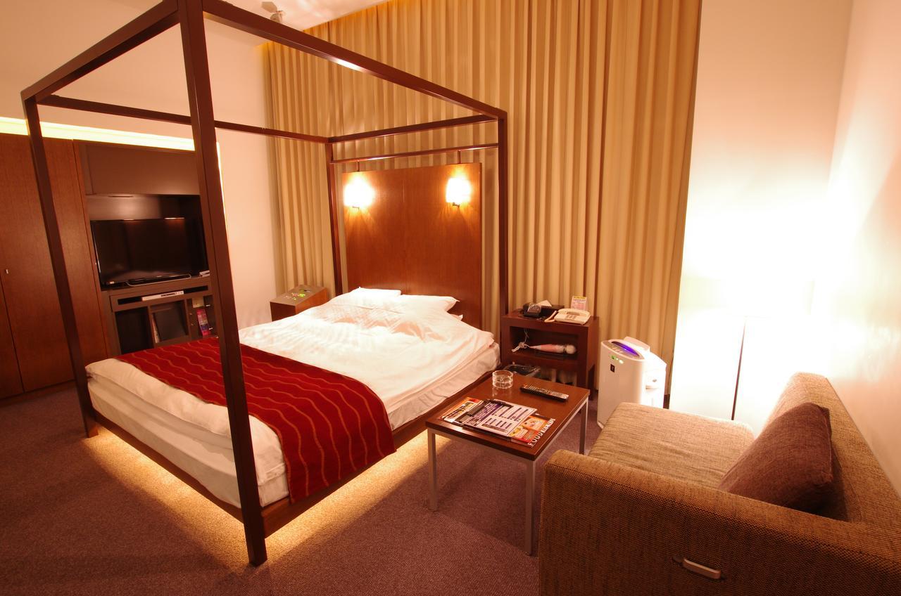 Blue Hotel Octa (Adults Only) Сапоро Екстериор снимка