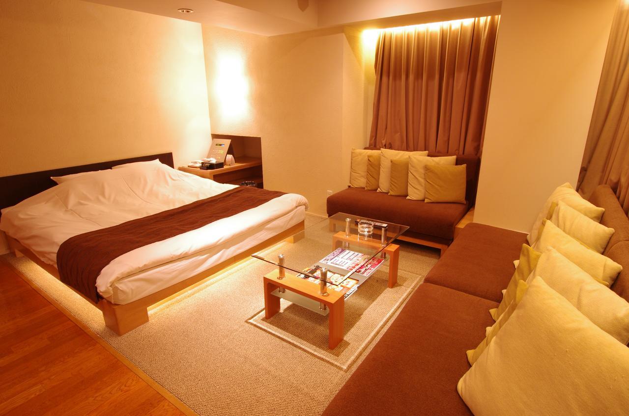 Blue Hotel Octa (Adults Only) Сапоро Екстериор снимка