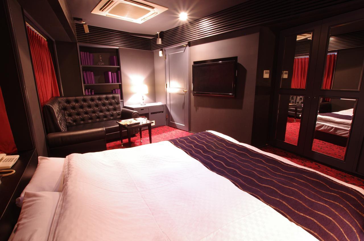 Blue Hotel Octa (Adults Only) Сапоро Екстериор снимка