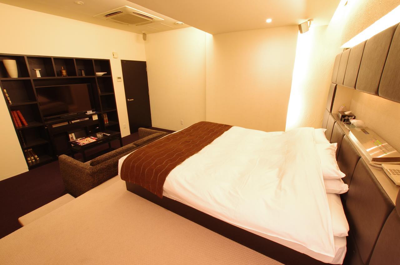Blue Hotel Octa (Adults Only) Сапоро Екстериор снимка