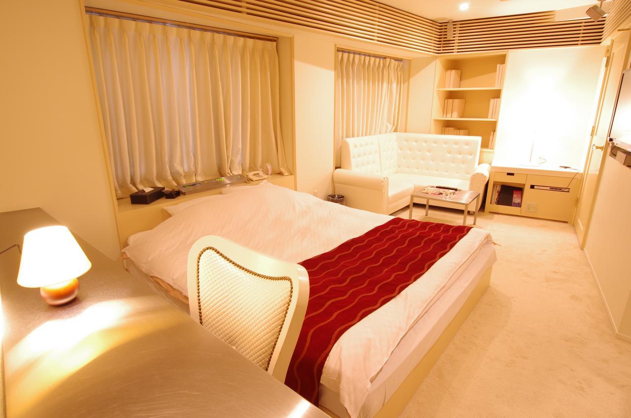 Blue Hotel Octa (Adults Only) Сапоро Екстериор снимка