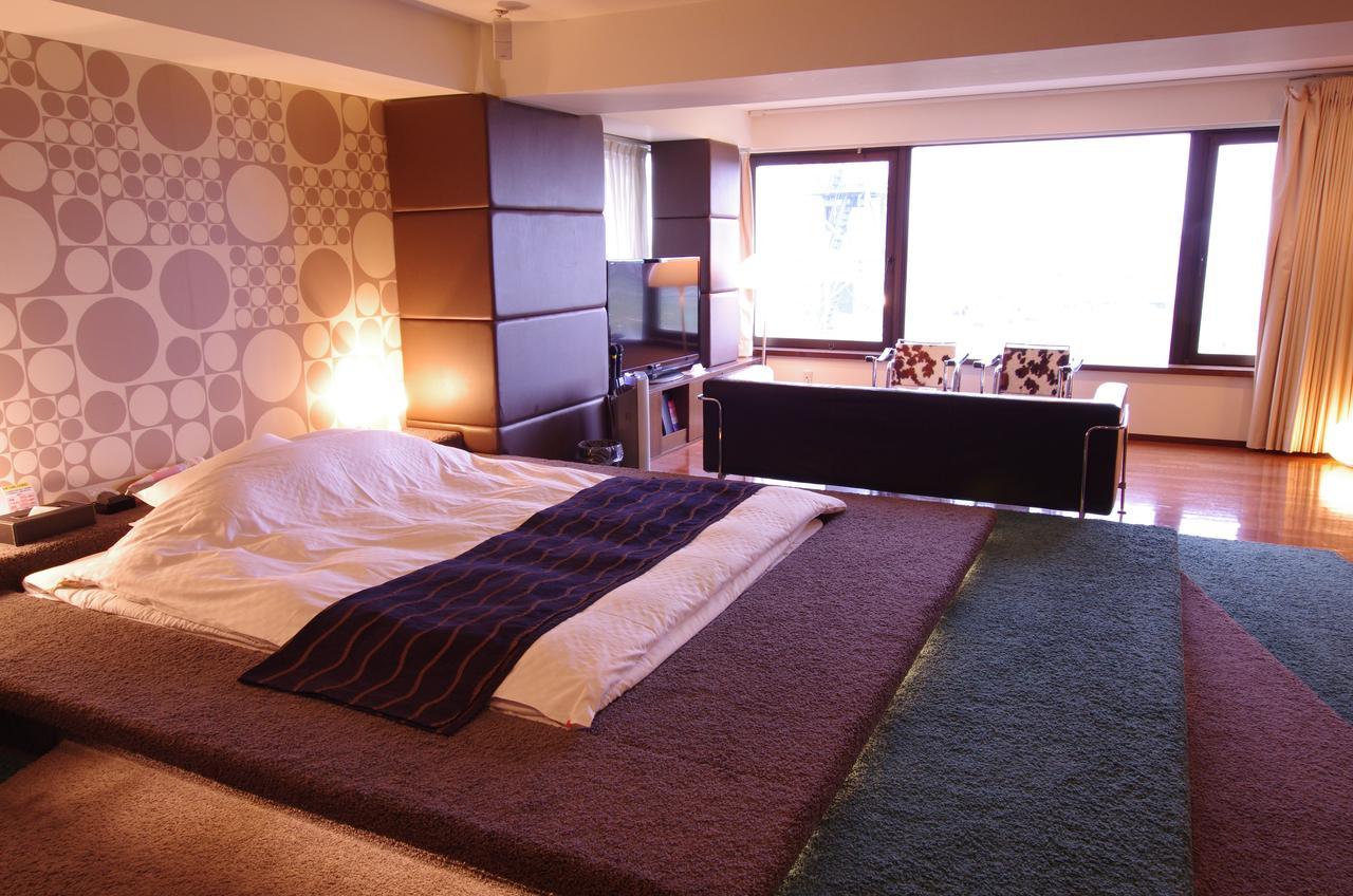 Blue Hotel Octa (Adults Only) Сапоро Екстериор снимка